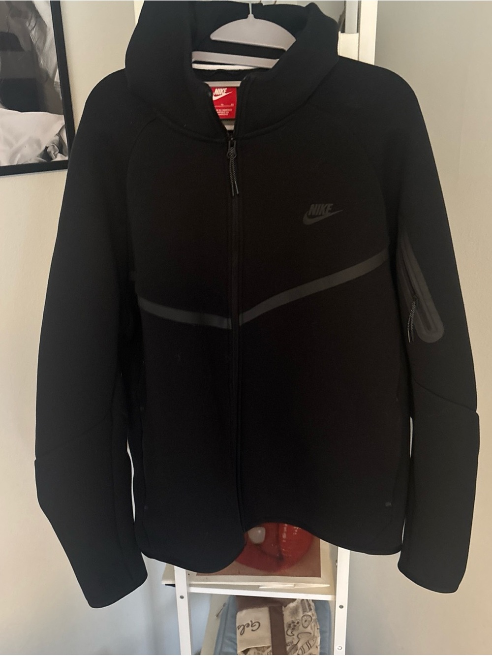 NIKE TECH Black Performance Full-Zip Hooded Windrunner Jacket Fleece